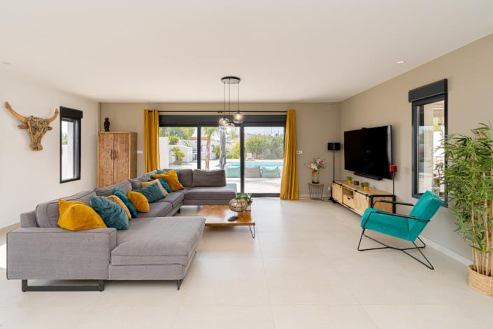 Image No.27-5 Bed Villa for sale