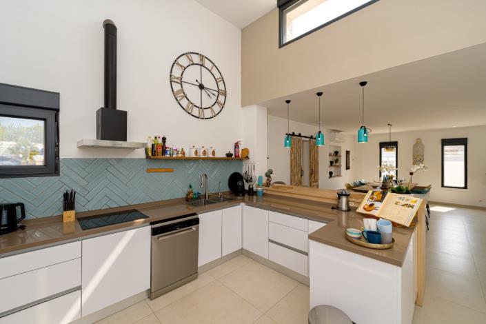 Image No.36-5 Bed Villa for sale