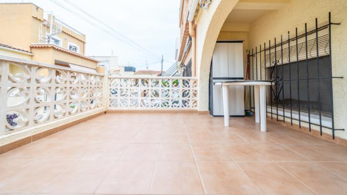 Image No.4-1 Bed Townhouse for sale