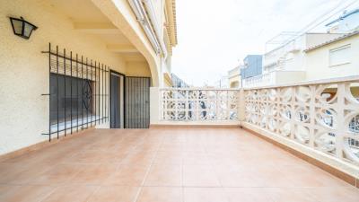 Terraced-Property-For-Sale-In-Costa-Blanca--5---Canva-