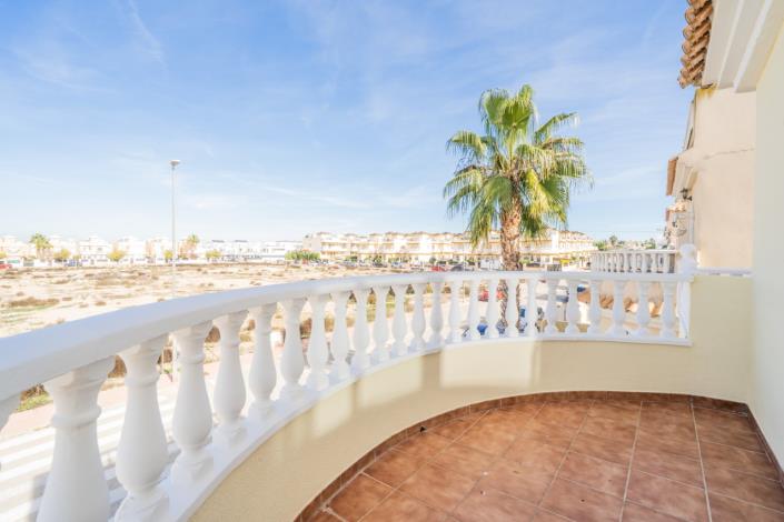 Image No.22-3 Bed Villa for sale