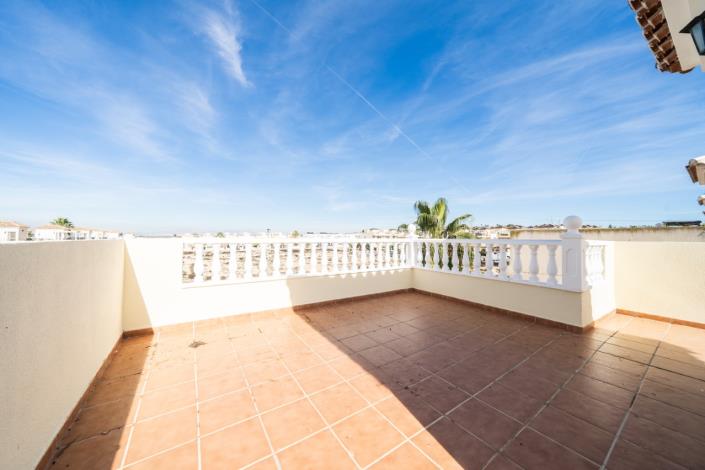 Image No.35-3 Bed Villa for sale