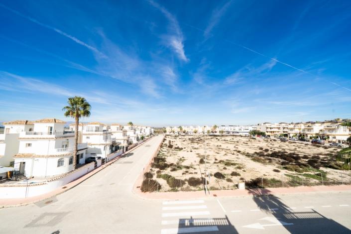 Image No.38-3 Bed Villa for sale