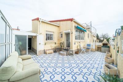 Detached-Property-for-sale-in-La-Marina--11---Portals-