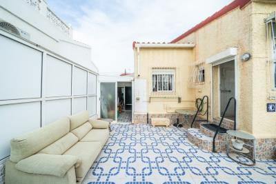 Detached-Property-for-sale-in-La-Marina--12---Portals-