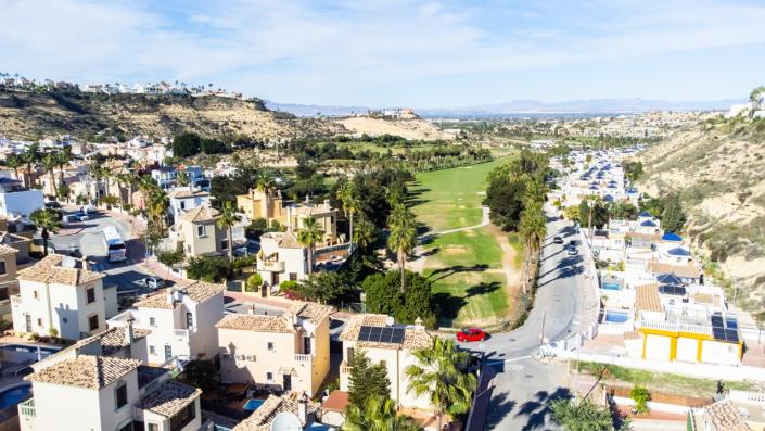 Image No.4-2 Bed Townhouse for sale