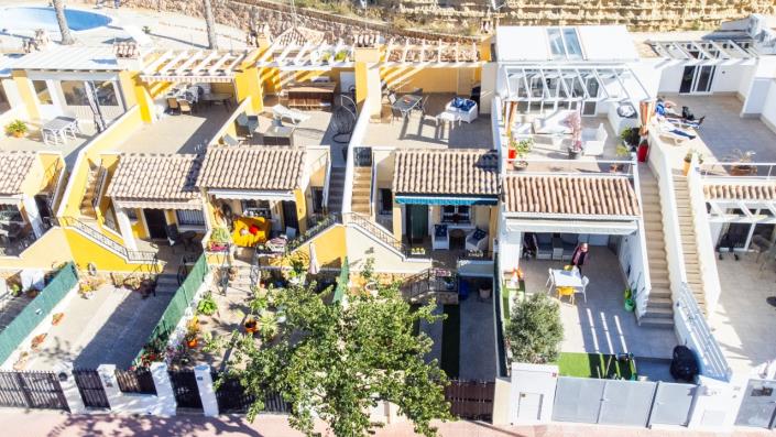 Image No.5-2 Bed Townhouse for sale