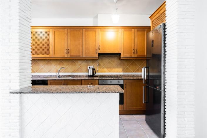 Image No.28-2 Bed Townhouse for sale