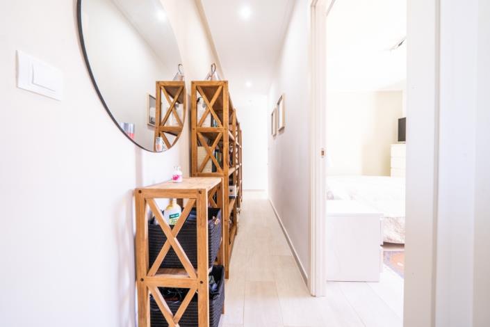 Image No.19-2 Bed Townhouse for sale