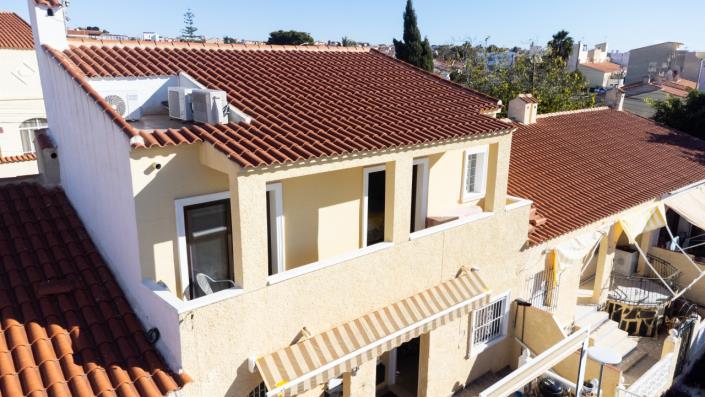 Image No.27-2 Bed Townhouse for sale