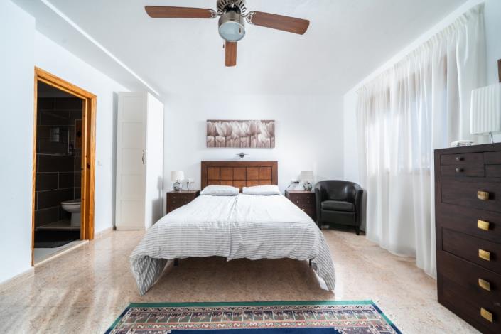 Image No.28-4 Bed Villa for sale