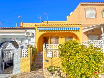 Cheap-Property-for-sale-in-La-Marina--2---Portals-