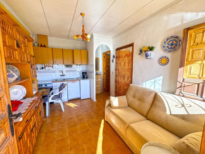 Image No.7-1 Bed Townhouse for sale