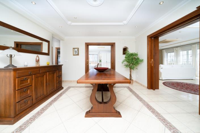 Image No.21-3 Bed Villa for sale