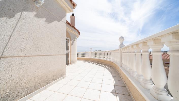 Image No.35-3 Bed Villa for sale