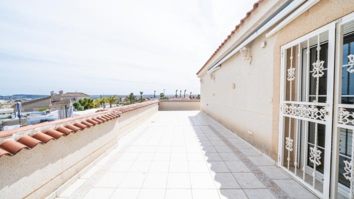 Image No.38-3 Bed Villa for sale