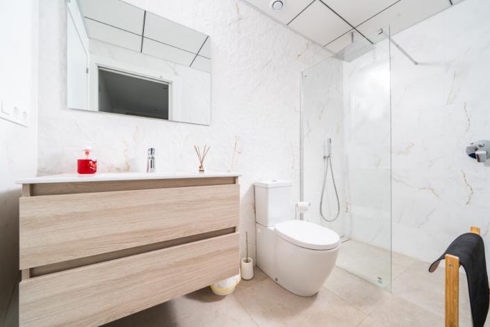 Image No.25-3 Bed Villa for sale