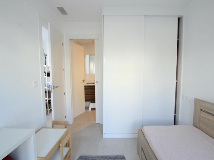 Image No.18-3 Bed Villa for sale