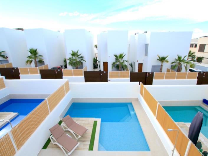 Image No.21-3 Bed Villa for sale