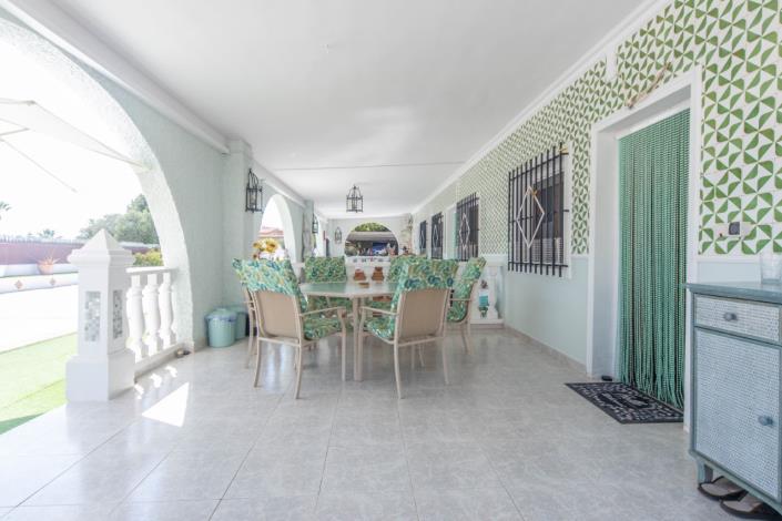 Image No.13-9 Bed Villa for sale