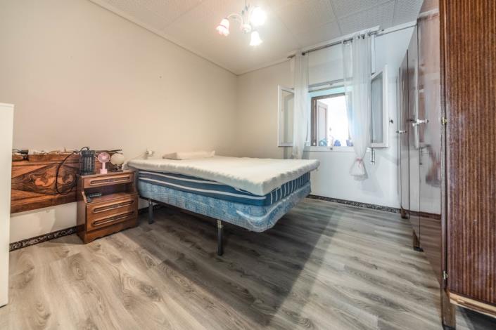 Image No.30-9 Bed Villa for sale