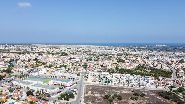 Image No.51-9 Bed Villa for sale