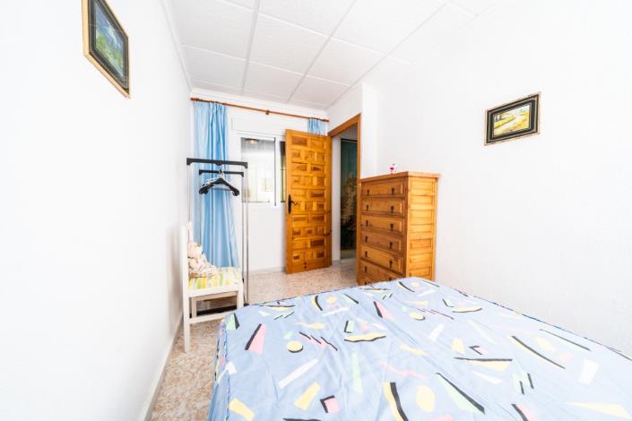 Image No.26-3 Bed Townhouse for sale