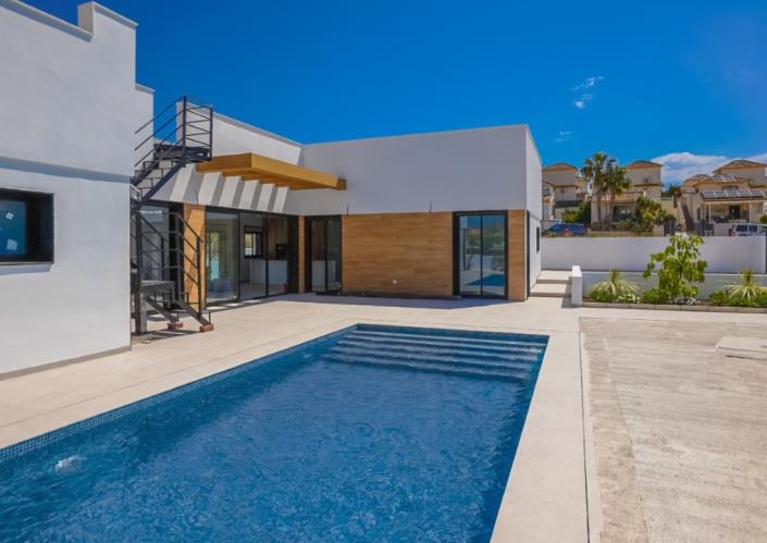 Image No.17-3 Bed Villa for sale