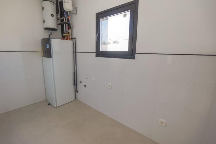 Image No.16-3 Bed Villa for sale