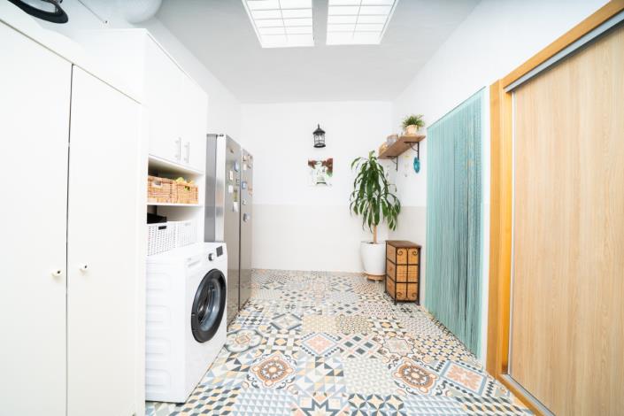 Image No.18-4 Bed Villa for sale