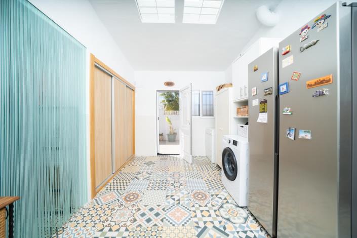 Image No.19-4 Bed Villa for sale