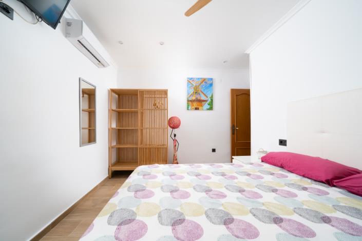 Image No.26-4 Bed Villa for sale