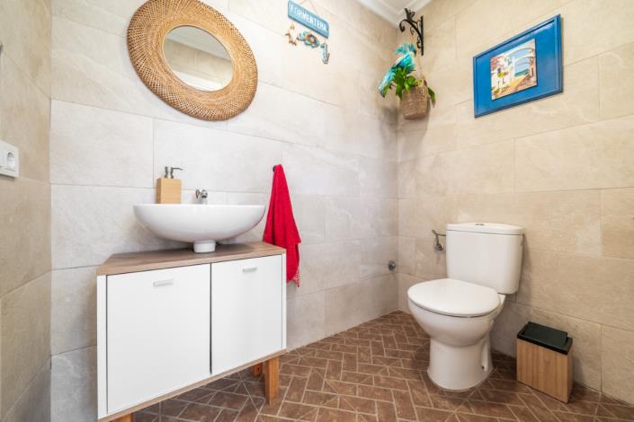 Image No.28-4 Bed Villa for sale