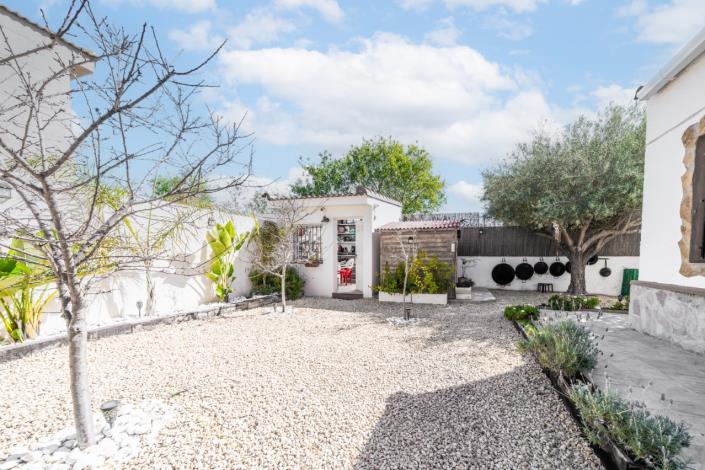 Image No.38-4 Bed Villa for sale