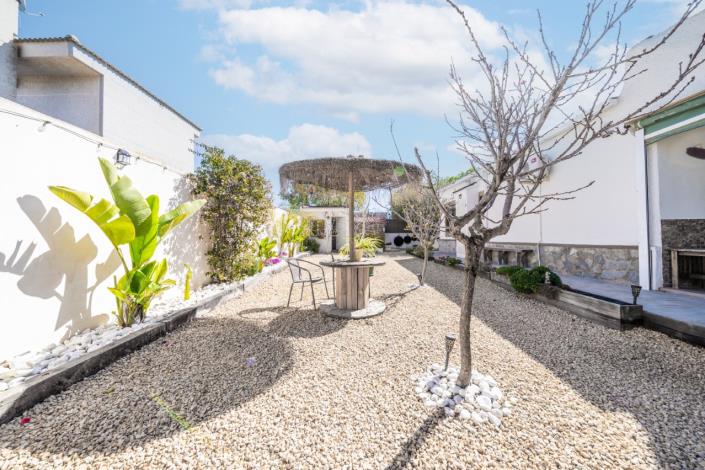 Image No.43-4 Bed Villa for sale