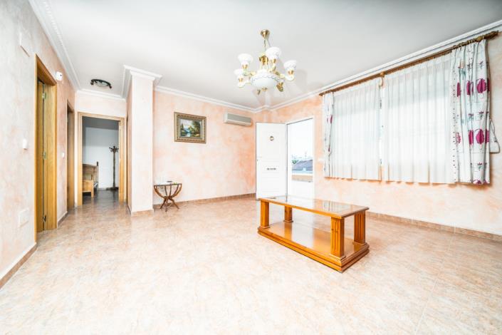 Image No.15-4 Bed Villa for sale