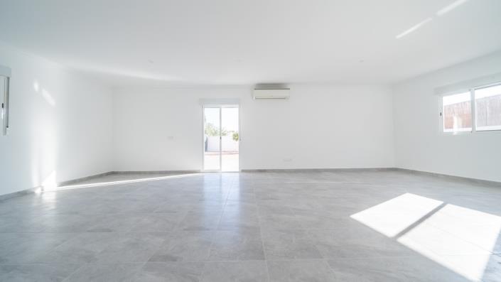 Image No.38-4 Bed Villa for sale