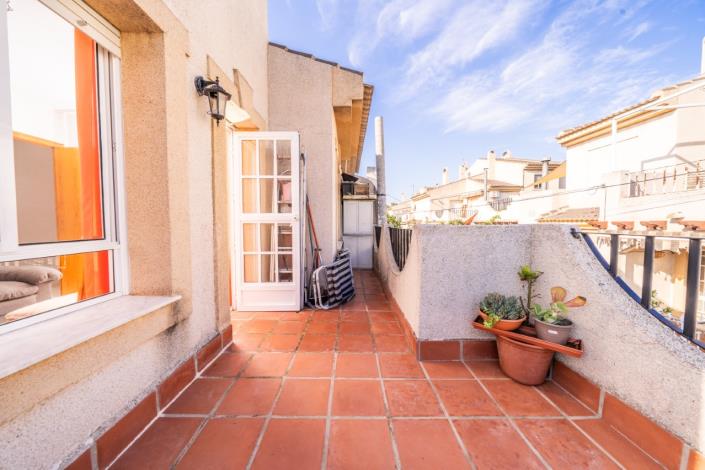 Image No.29-4 Bed Villa for sale