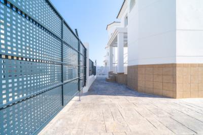 Detached-villa-for-sale-in-La-Marina--4---Portals-