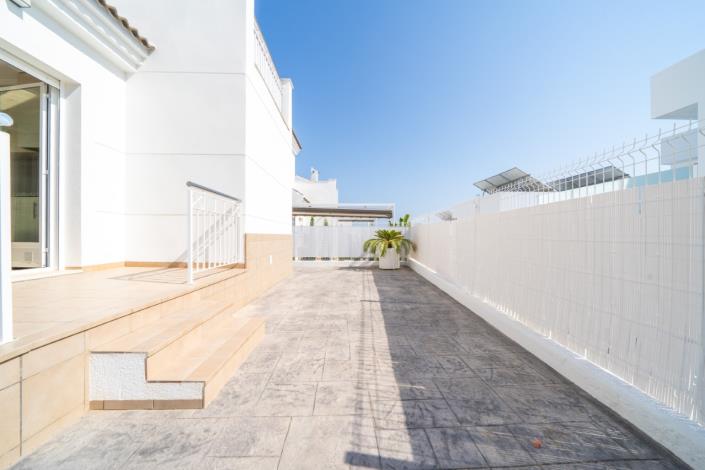 Image No.7-2 Bed Villa for sale