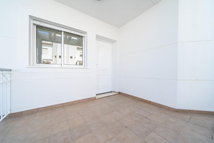 Image No.11-2 Bed Villa for sale