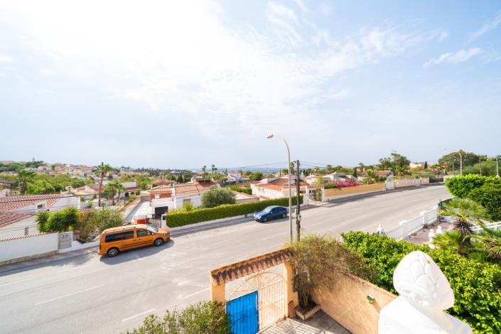 Image No.43-5 Bed Villa for sale