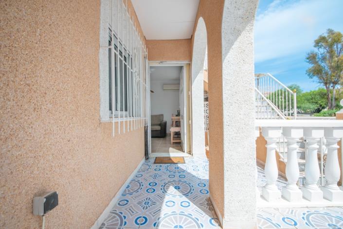 Image No.4-4 Bed Townhouse for sale