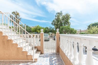 Terraced-Property-For-Sale-In-Costa-Blanca--15---Canva-