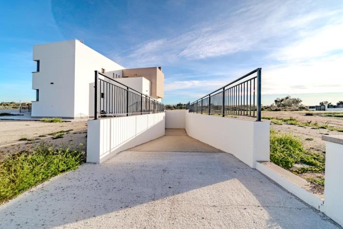 Image No.9-5 Bed Villa for sale