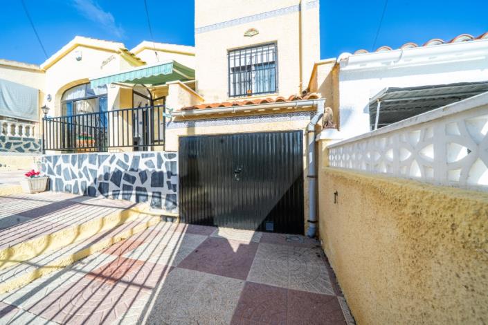 Image No.7-3 Bed Villa for sale