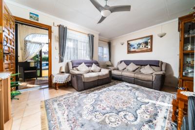 Detached-Villa-for-sale-in-La-Marina--18---Portals-