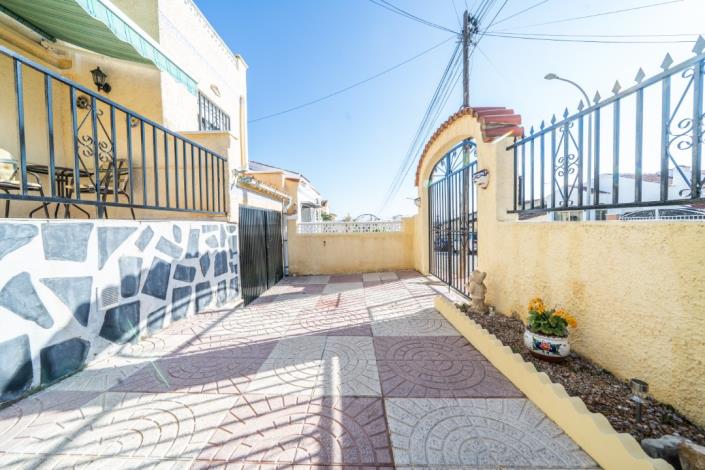 Image No.38-3 Bed Villa for sale