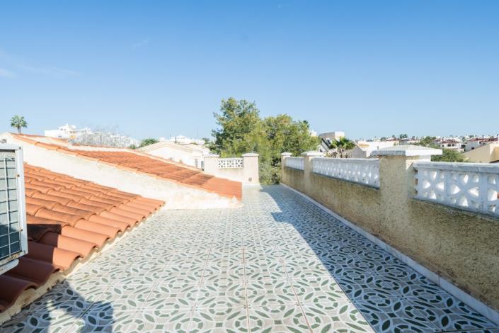 Image No.43-3 Bed Villa for sale