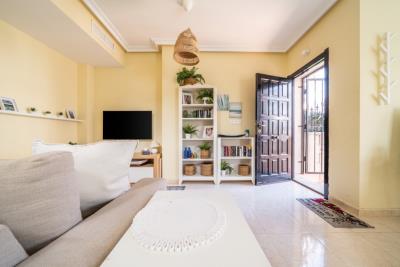 Semi-Detached-Property-for-sale-in-Costa-Blanca--11---Portals-